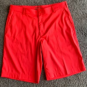 Men’s Nike golf red shorts size 34